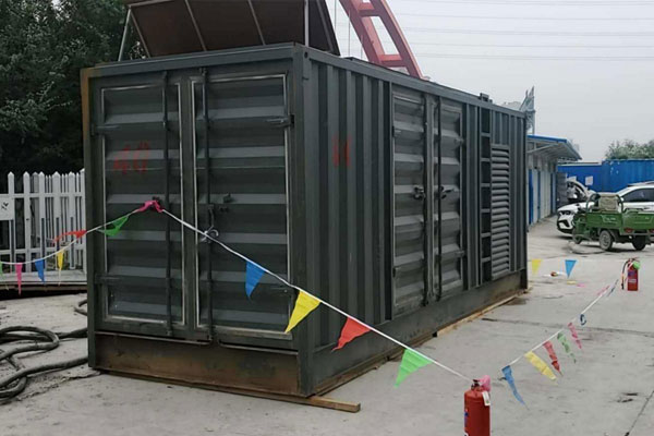 颍州发电机租赁空气滤清器多久更换一次？
